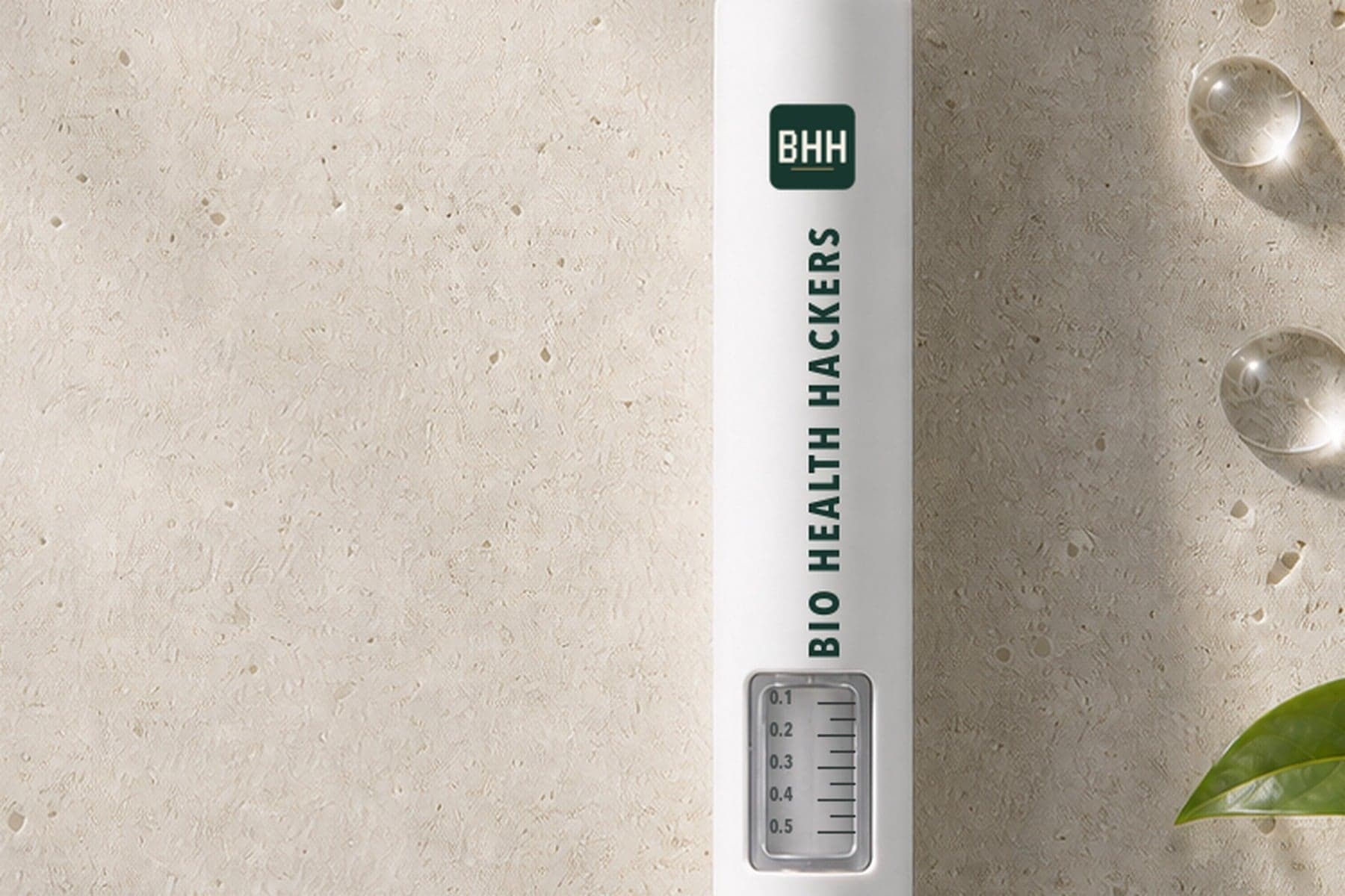 Close detail of a Bio Health Hackers pen cartridge measurement window